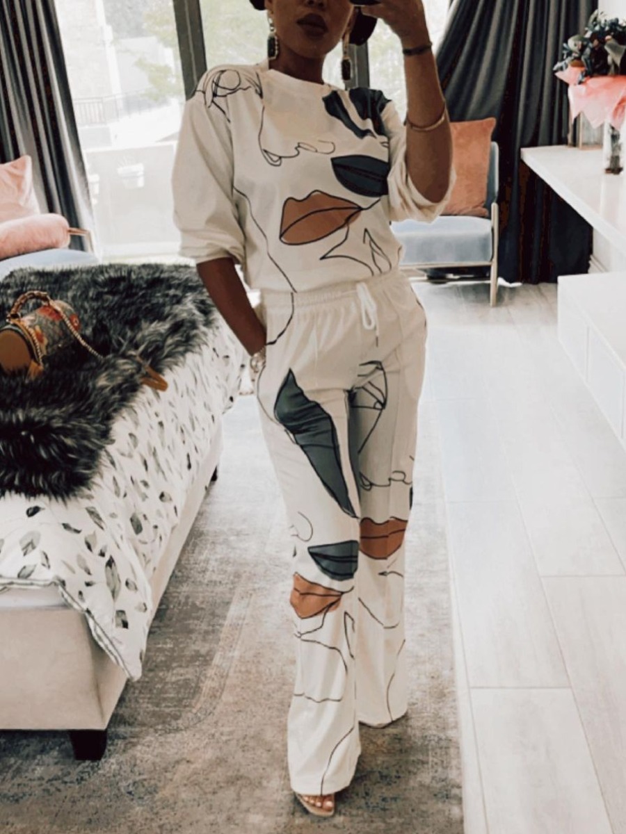 

LW Color Block Figure Print Pullover Pants Set, White