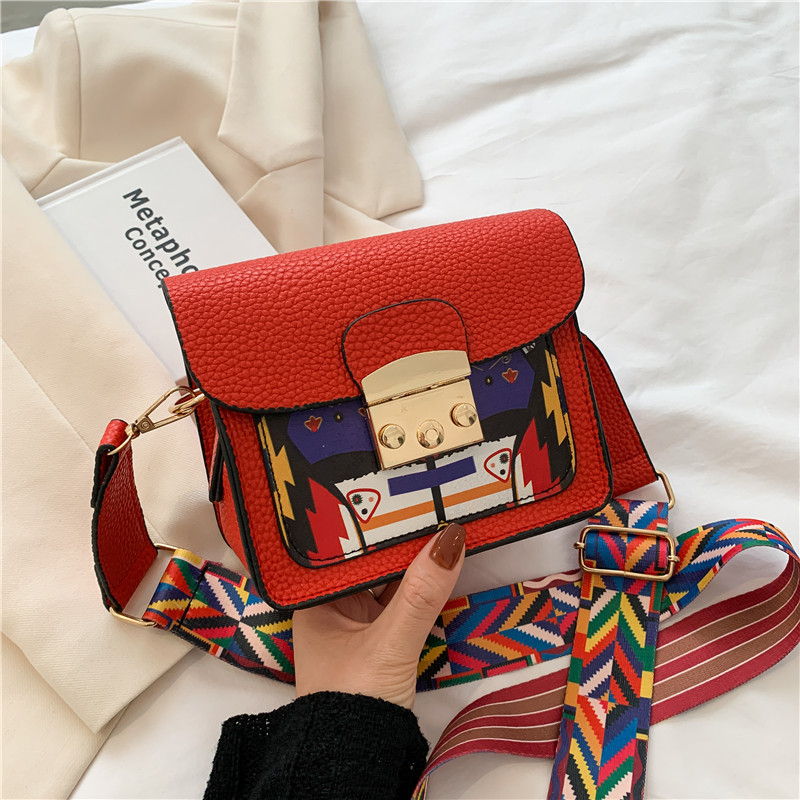 

LW Casual Graffiti Print Crossbody Bag, Red