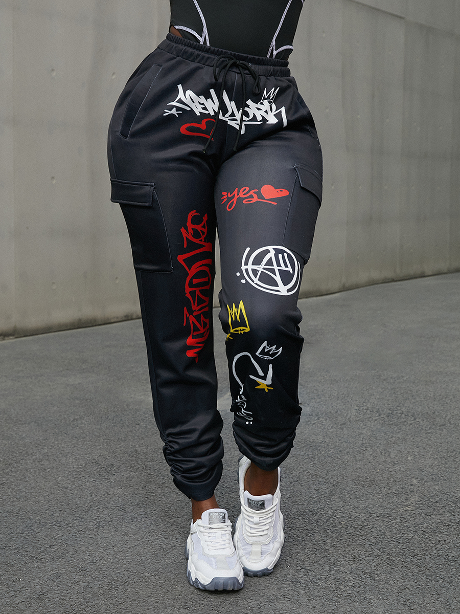 

LW Polyester Mid Waist Graffiti Element Print Regular Pants, Black