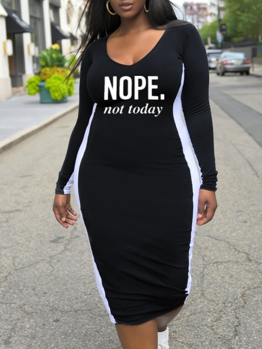 

LW BASICS Plus Size Letter Print Bodycon Dress, Black