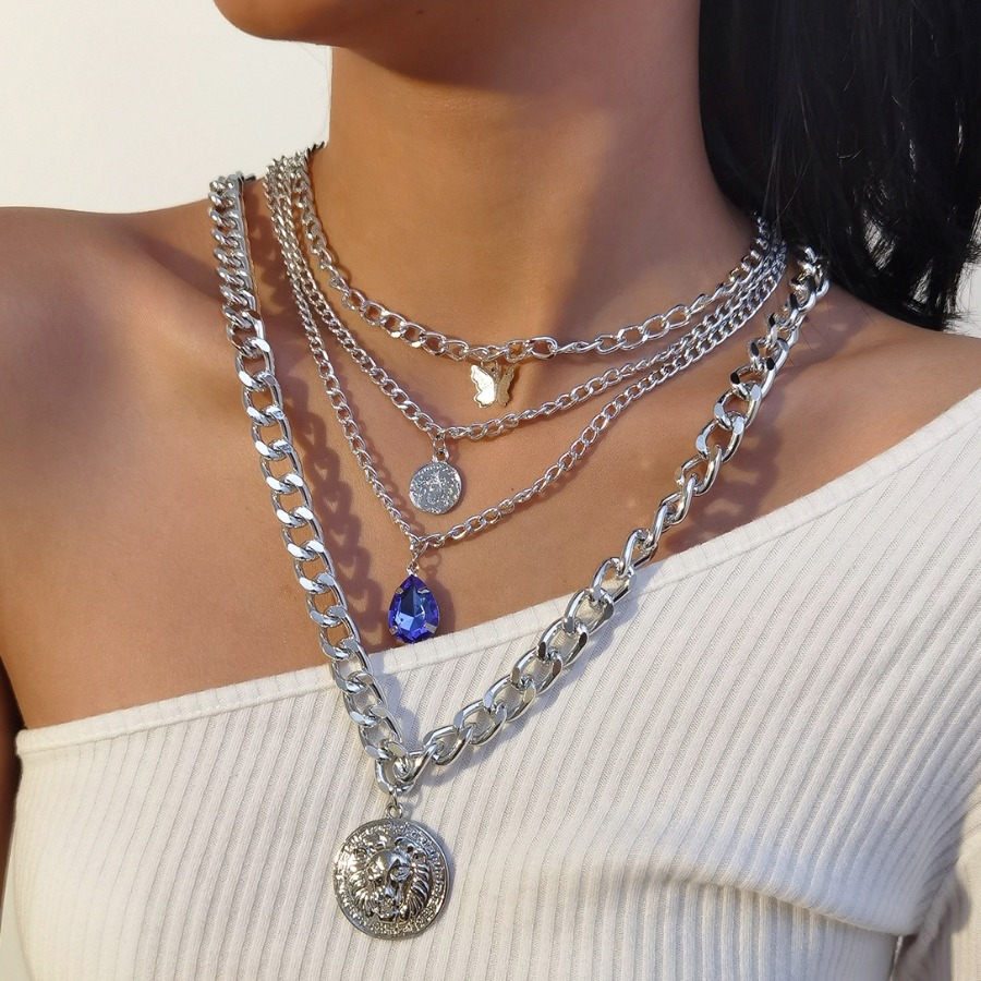 

LW Coin Decor Multi-layer Necklace, Silver