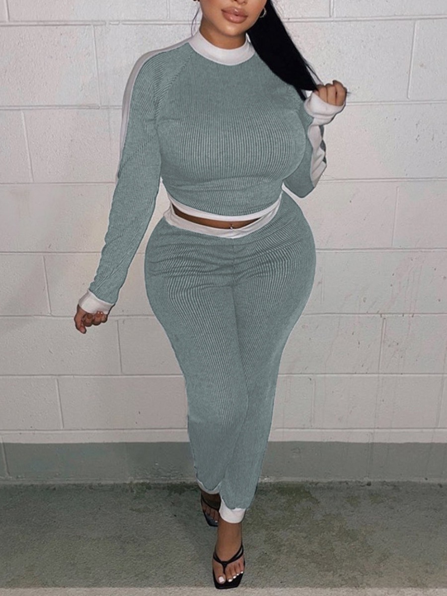 

LW Half A Turtleneck Rib-Knit Pants Set, Green