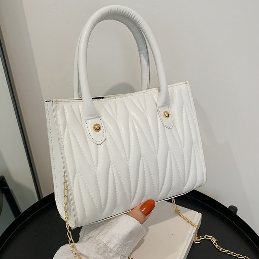 

LW Chain Strap Messenger Bag, White