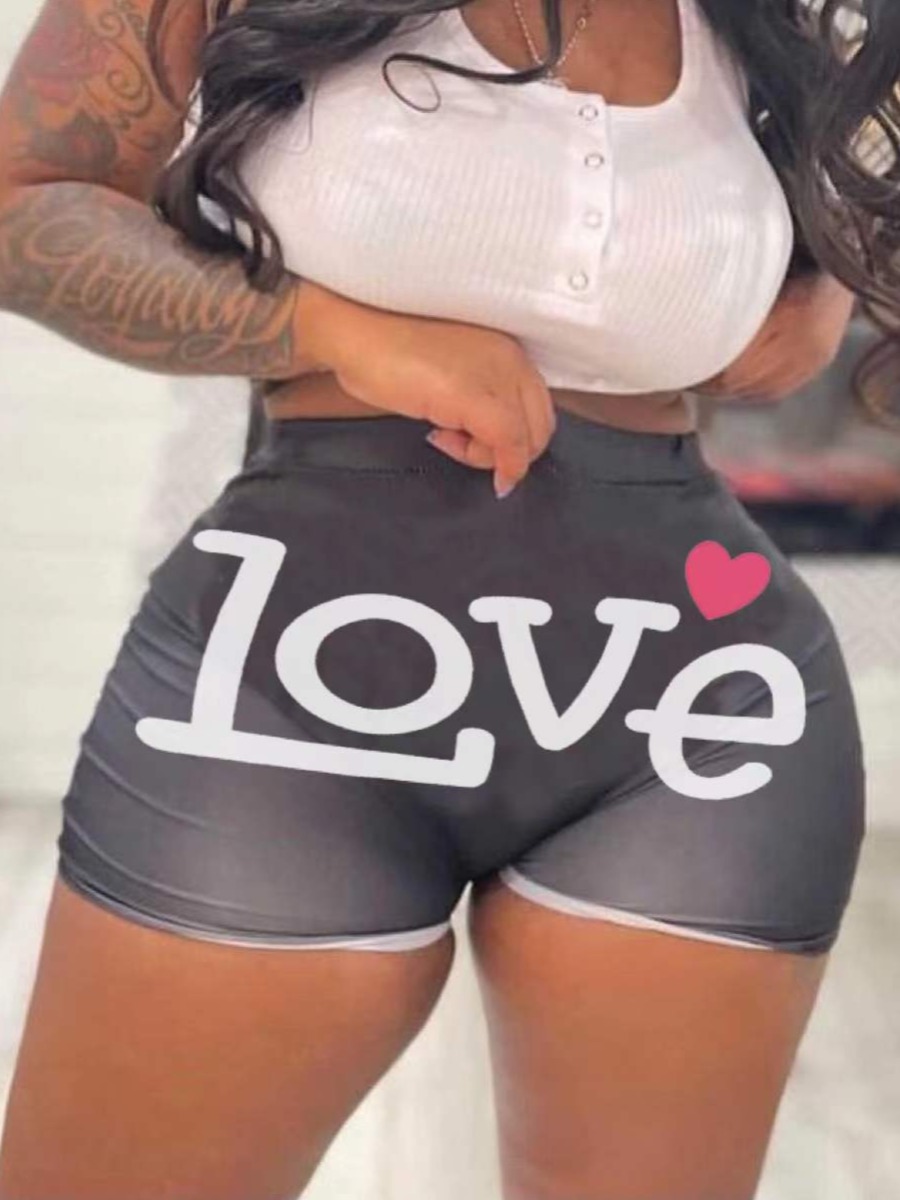 

LW Heart Letter Print Shorts, Black