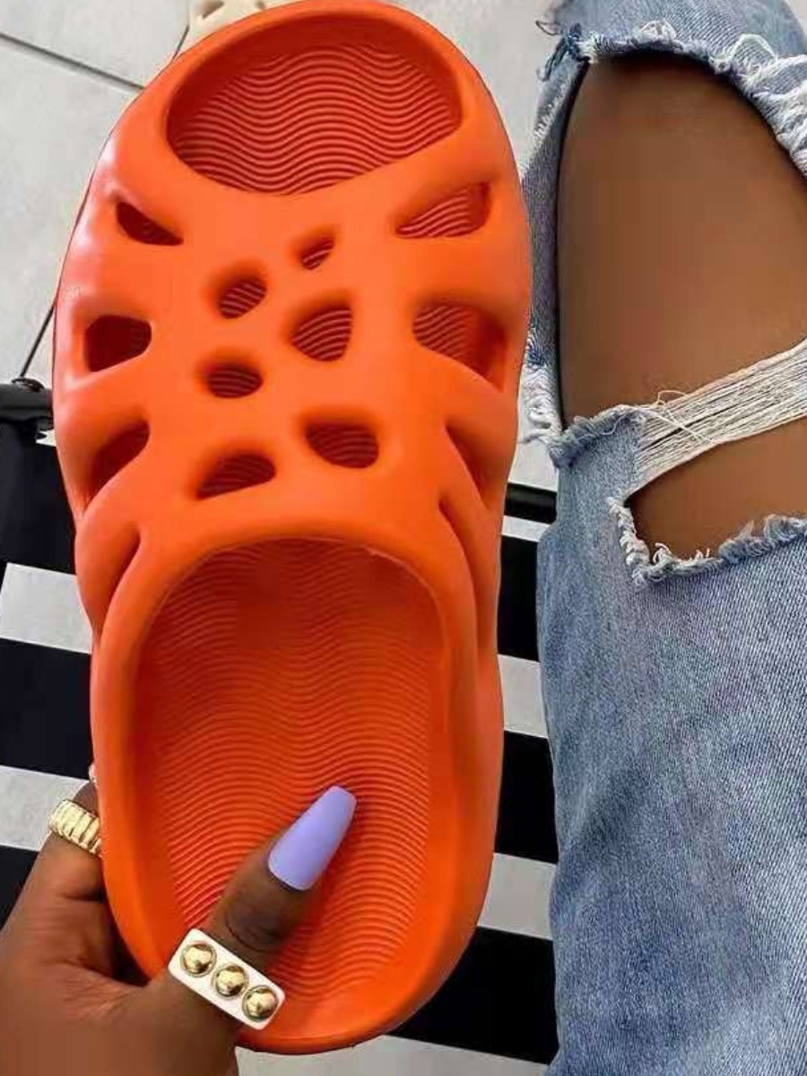 

LW Cut Out Slippers, Jacinth