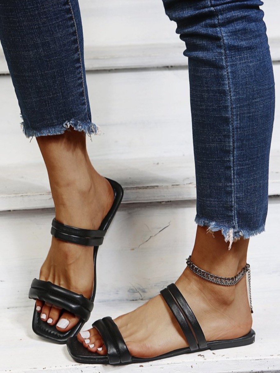 

LW Round Toe Strappy Slippers, Black