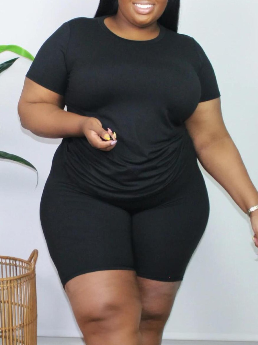 LW BASICS Plus Size Round Neck Regular Fit Shorts Set
