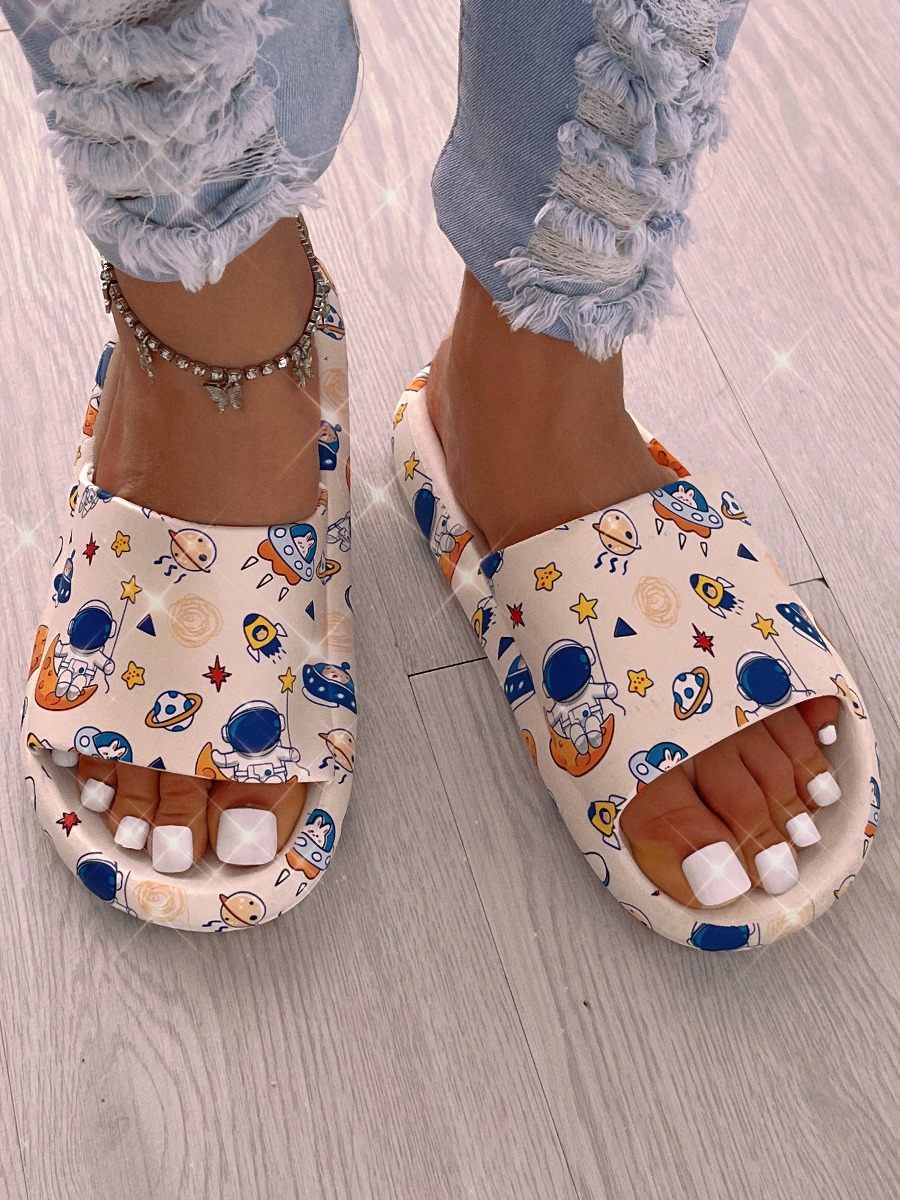 LW Cartoon Print Yeeze Slides