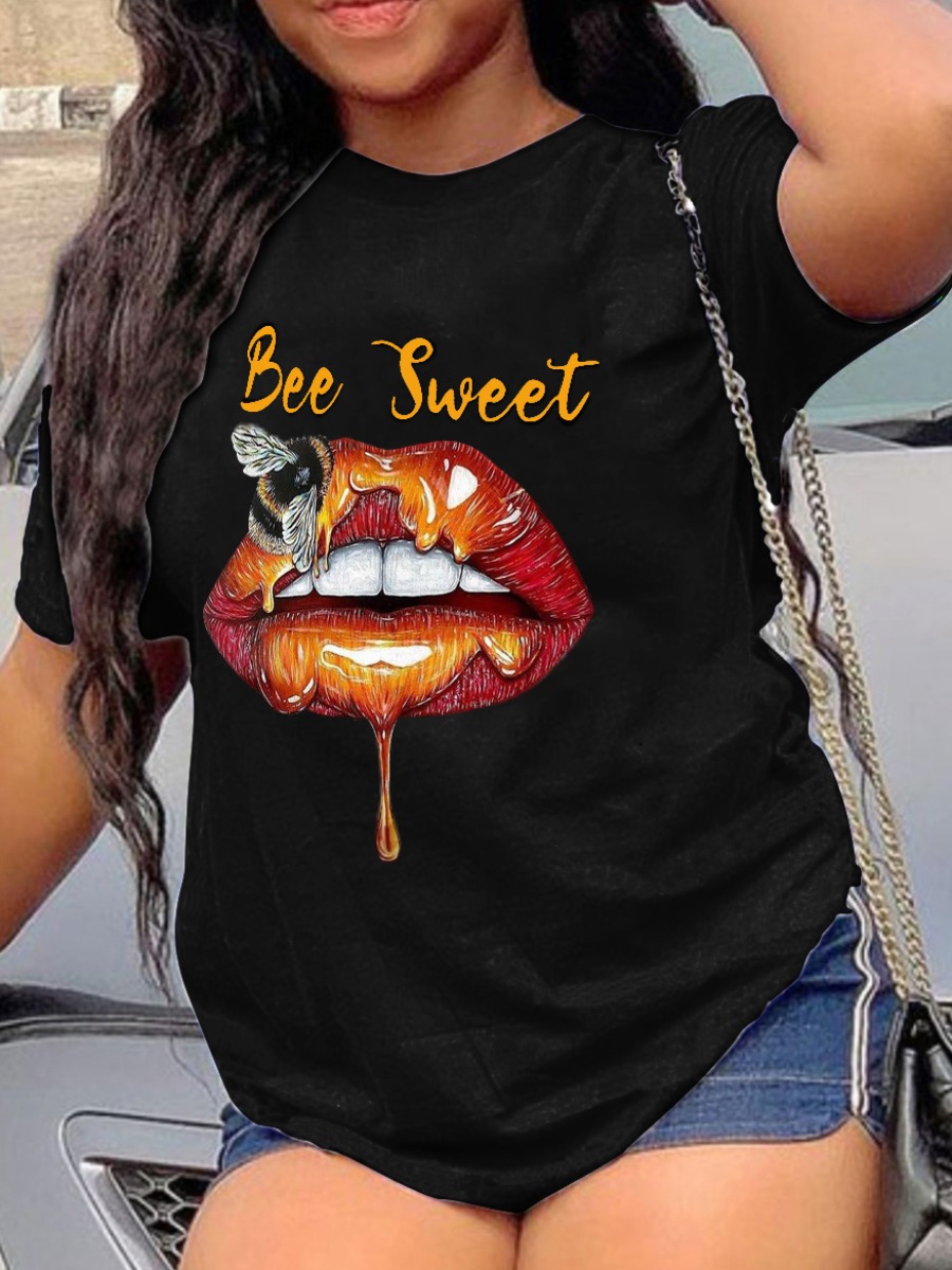 LW Lip Letter Bee Print T-shirt