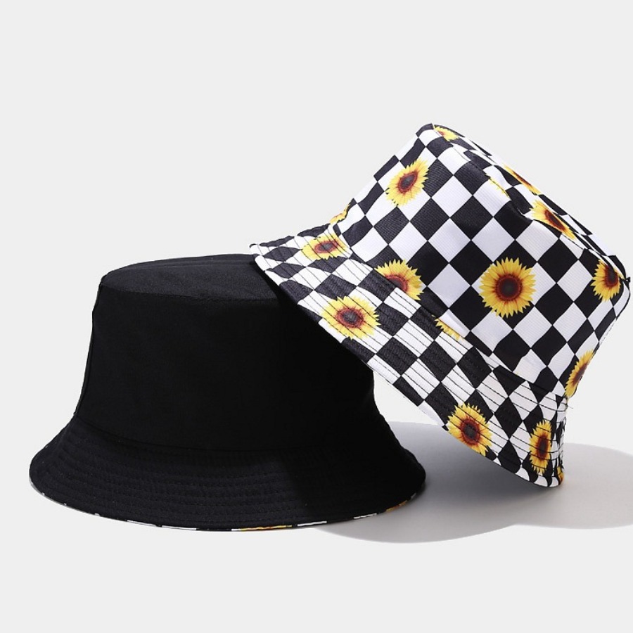 

LW Sunflower Plaid Print Hat, Black & white tartan