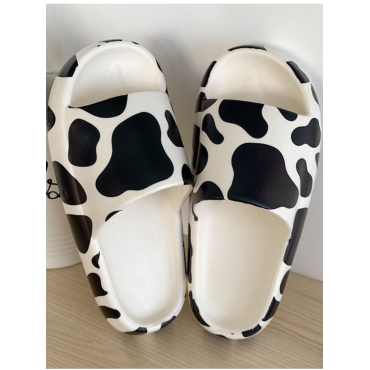 LW Cow Grain Slippers