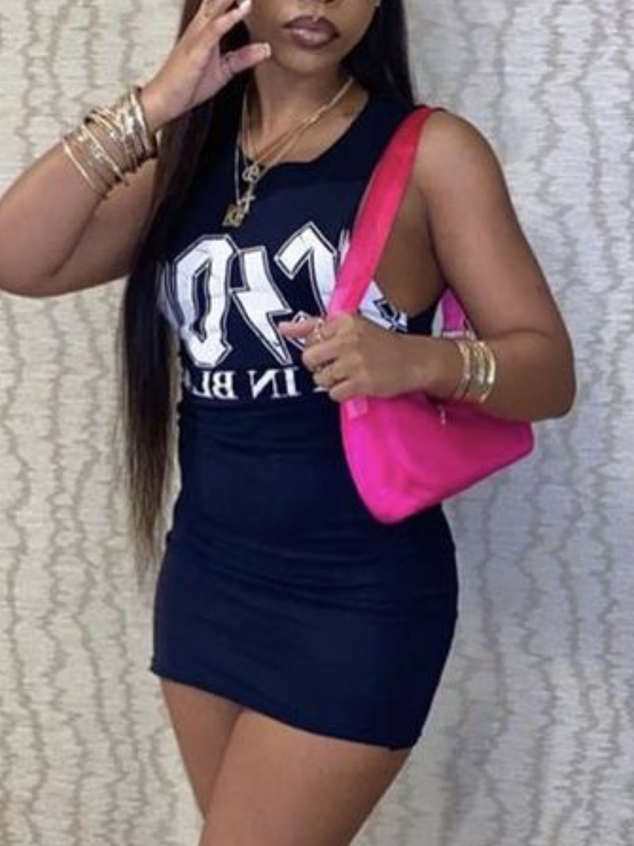 

LW Round Neck Letter Print Dress, Black