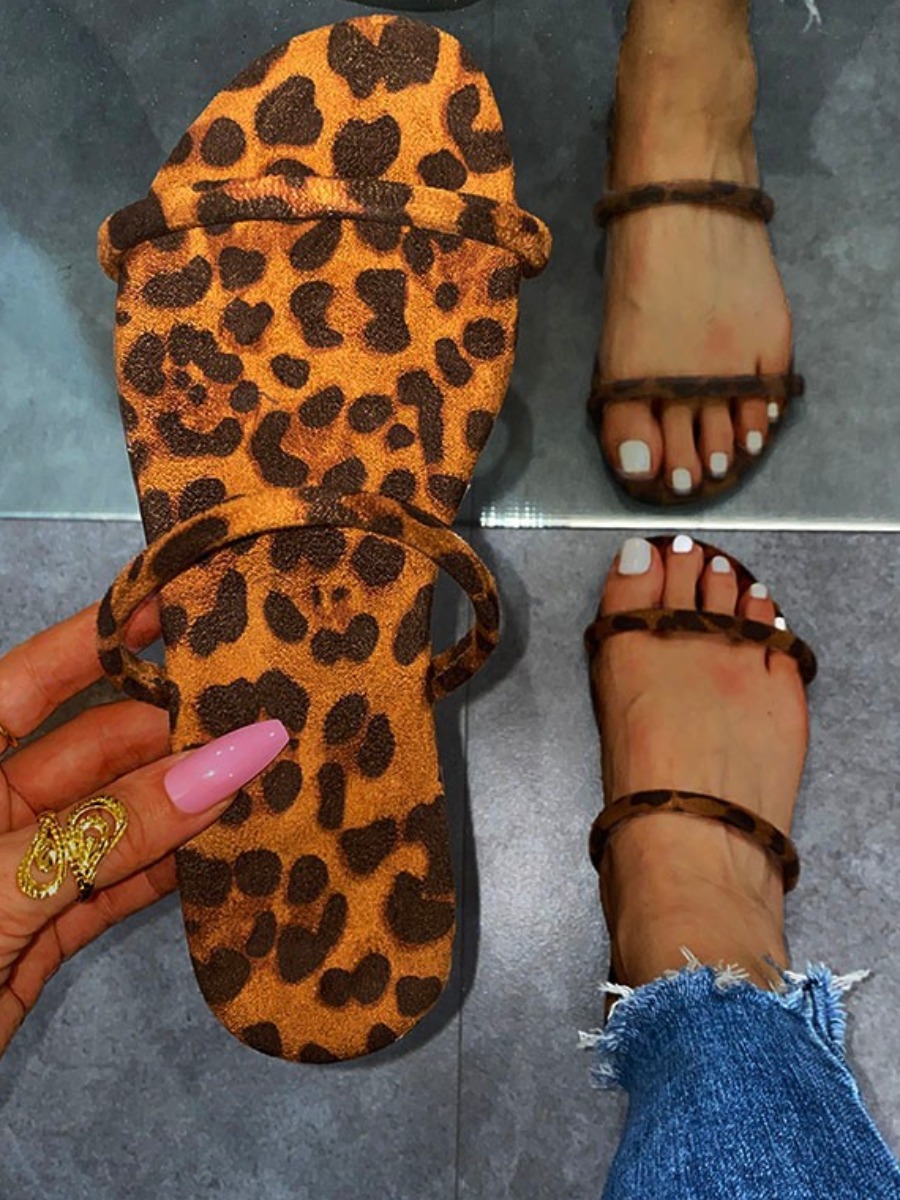 

LW Leopard Double Strap Slides