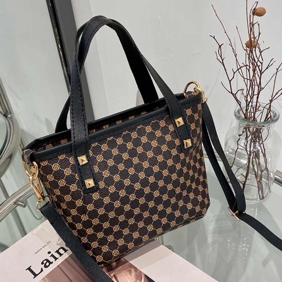 LW Geometric Print Messenger Bag