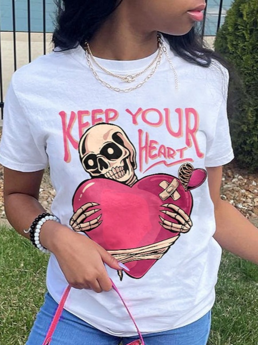 LovelyWholesale Heart Skull Head Letter Print T-shirt Summer Short Sleeve Casual Round Neck Spring Summer 2024