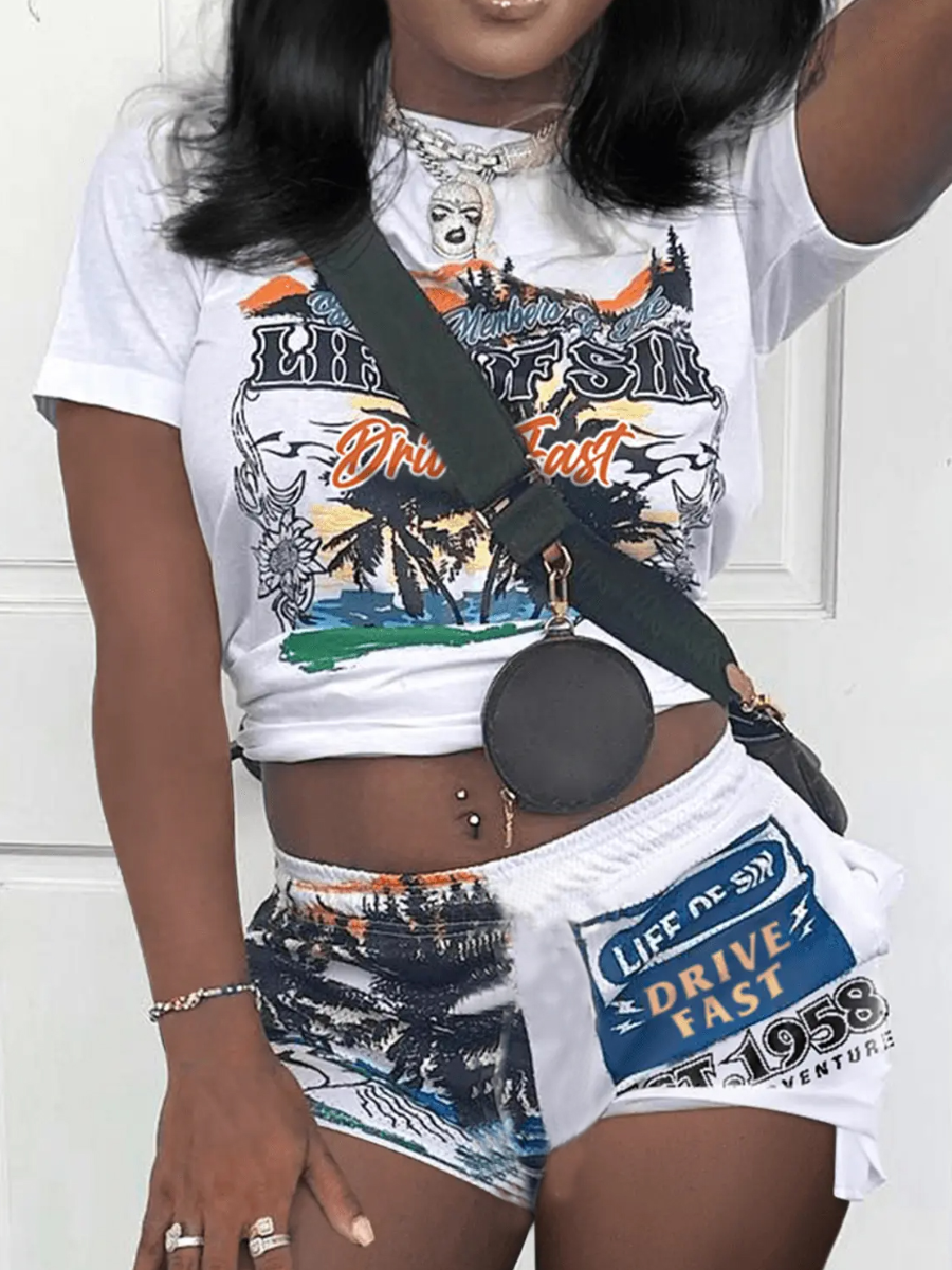 LW Graffiti Letter Print Shorts Set