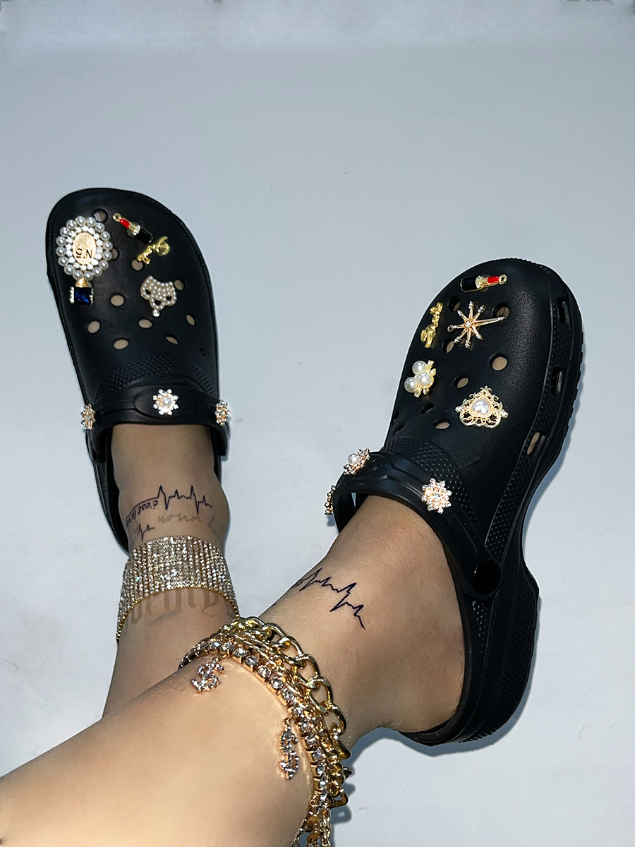 LW Pearl Decor Crocs Clogs Flats