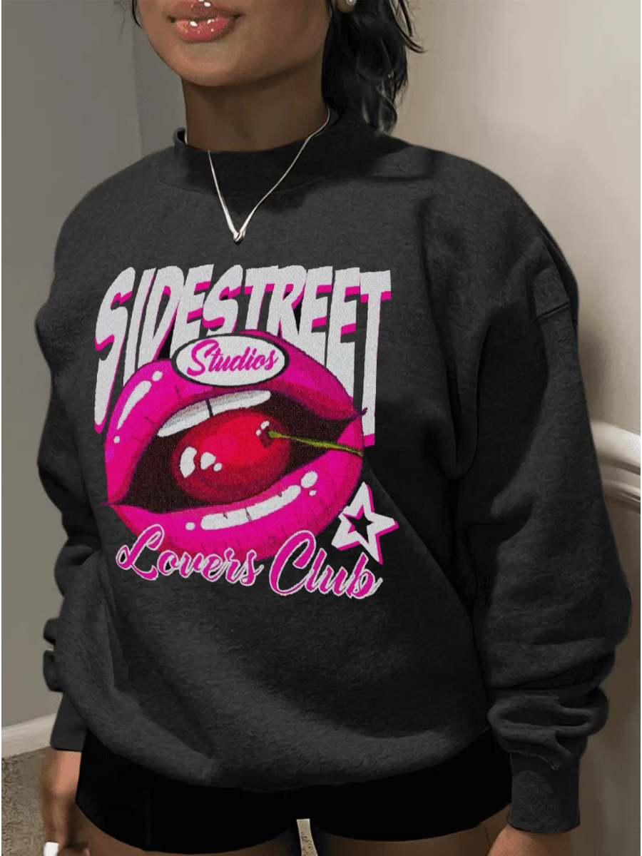 LW Letter Lip Print Sweatshirt