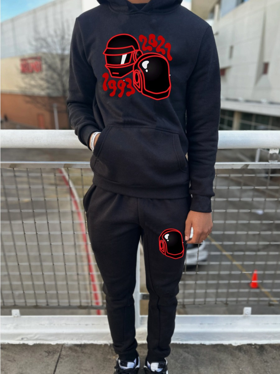 LW Men Figure Letter Print Kangaroo Pocket Tracksuit Set