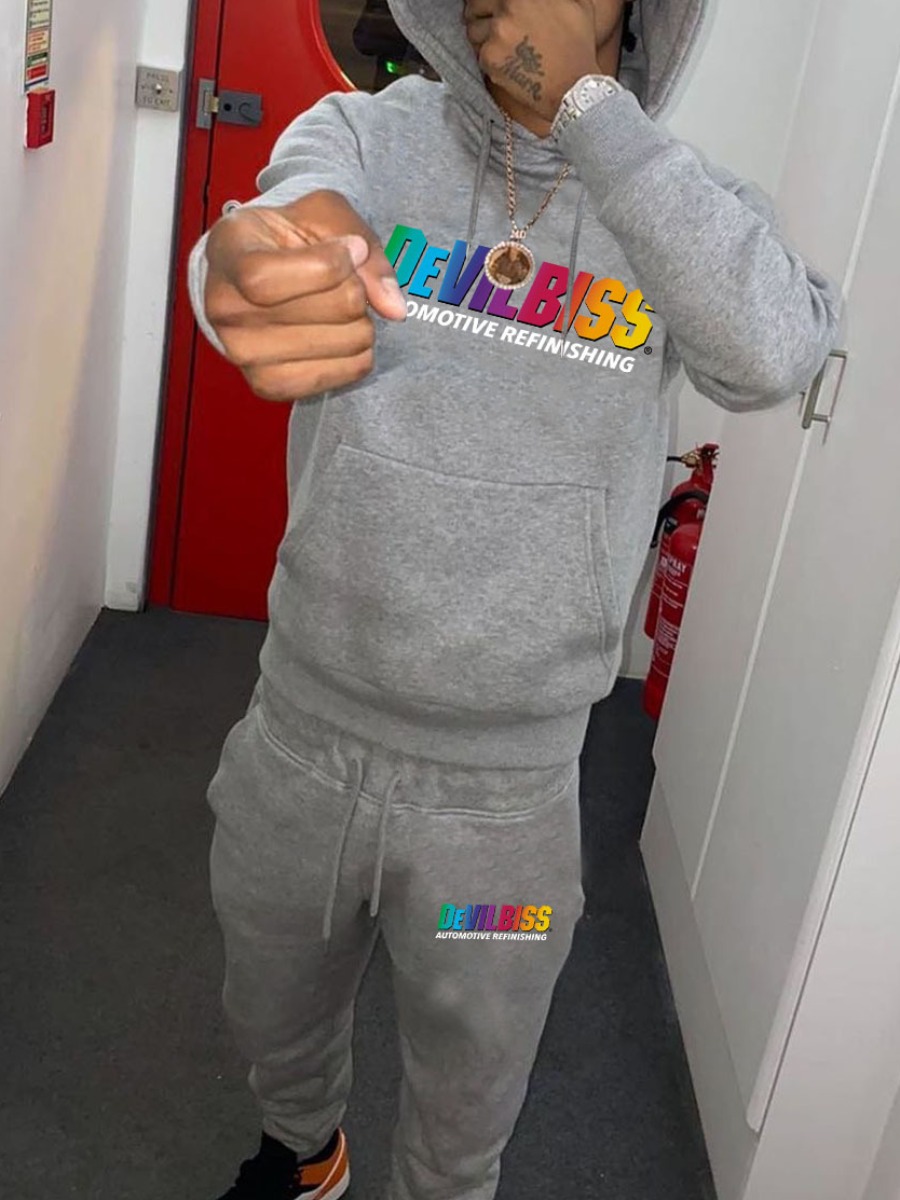 LW Men Gradient Letter Print Kangaroo Pocket Tracksuit Set