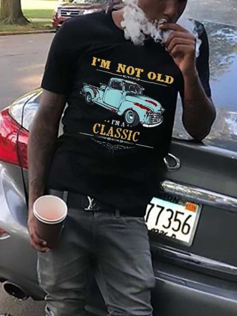 LovelyWholesale Men Graffiti Letter Print T-shirt Summer Short Sleeve Casual Pattern Round Neck Spring Summer 2024