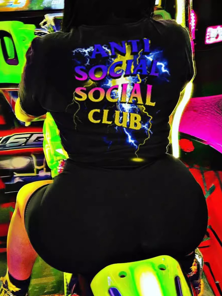 LovelyWholesale Plus Size Gradient Letter Print Shorts Set Summer Short Sleeve Casual Pattern Round Neck  3X Spring Summer 2024