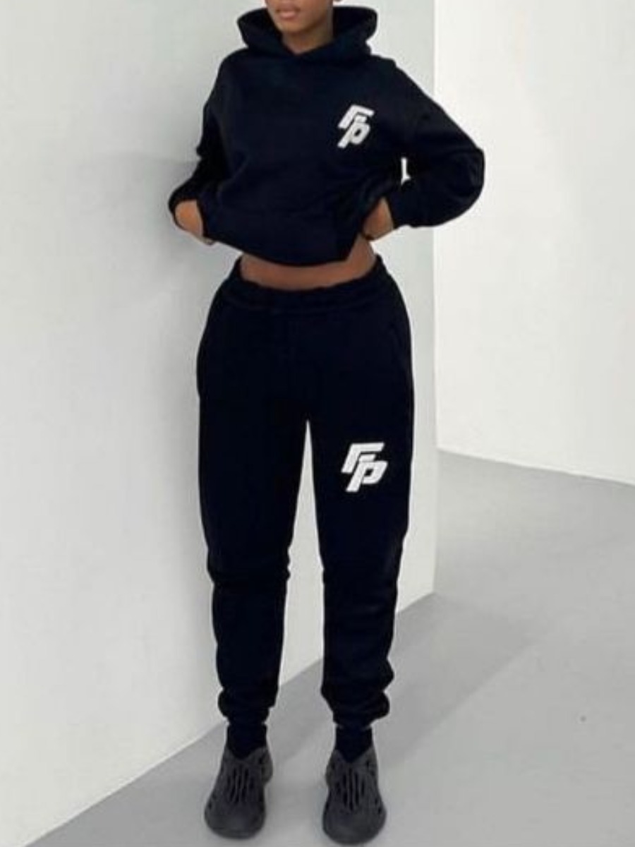 LW Casual Polyester Hooded Collar Pattern Letter L